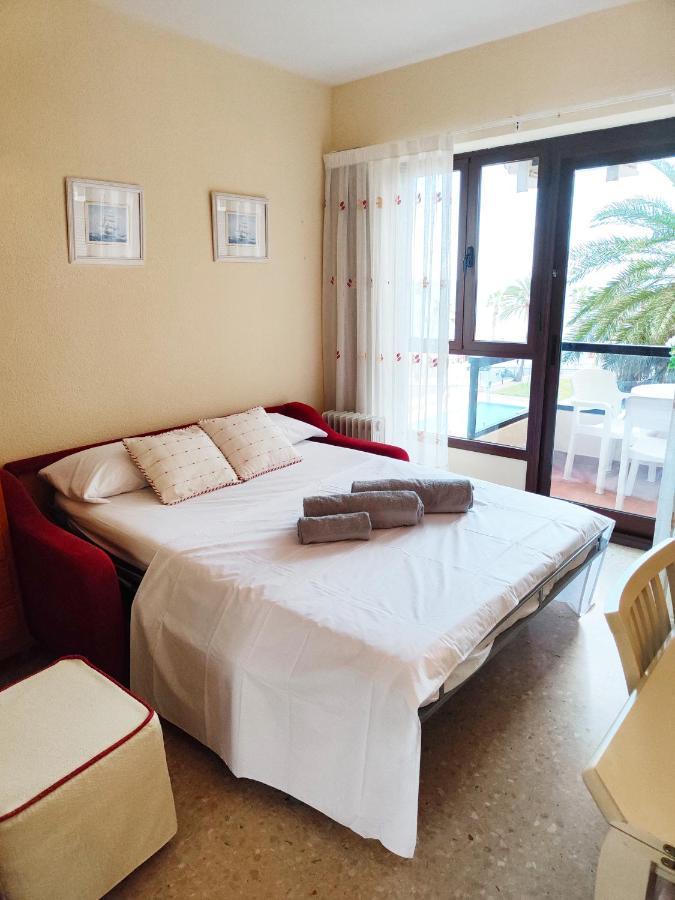 בנאלמדנה Aloha Playa Apartment With Ocean Views And Pools מראה חיצוני תמונה