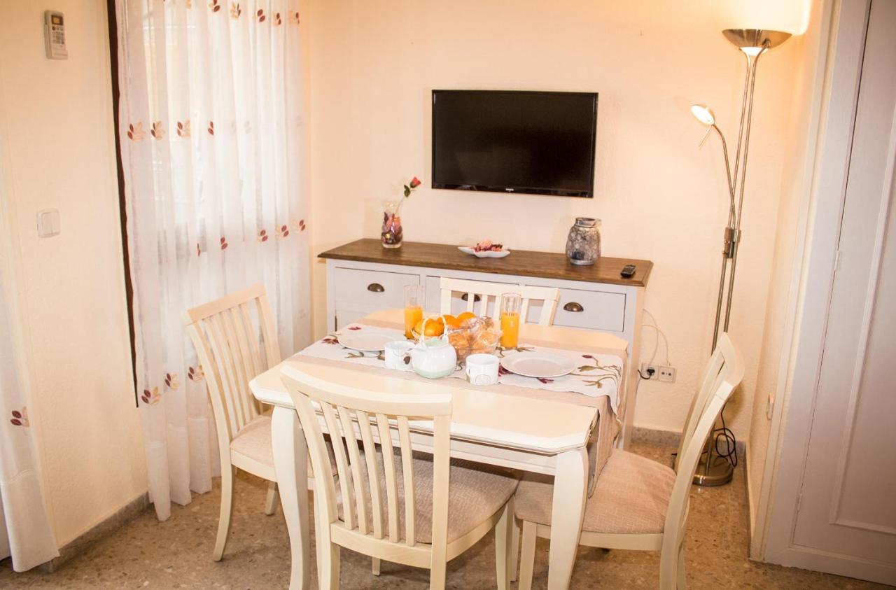 בנאלמדנה Aloha Playa Apartment With Ocean Views And Pools מראה חיצוני תמונה